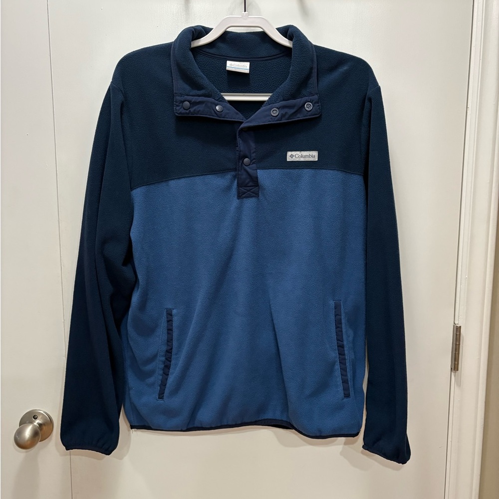 Columbia Men's Two-Tone Blue Fleece Pullover